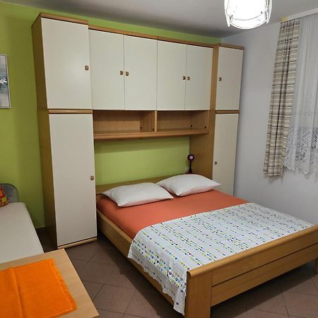 Apartments Mladenka Senj  Exterior foto