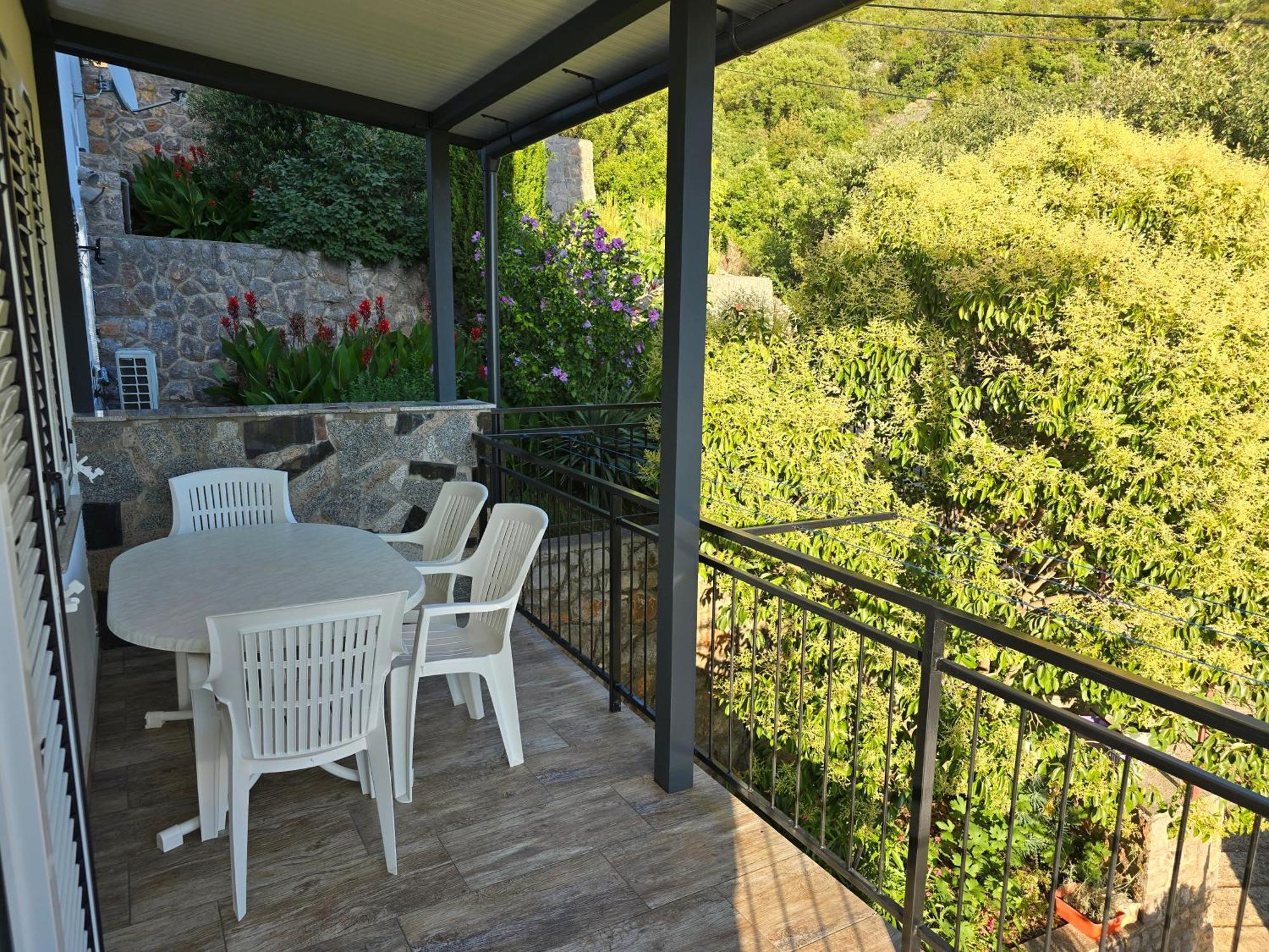 Apartments Mladenka Senj  Exterior foto