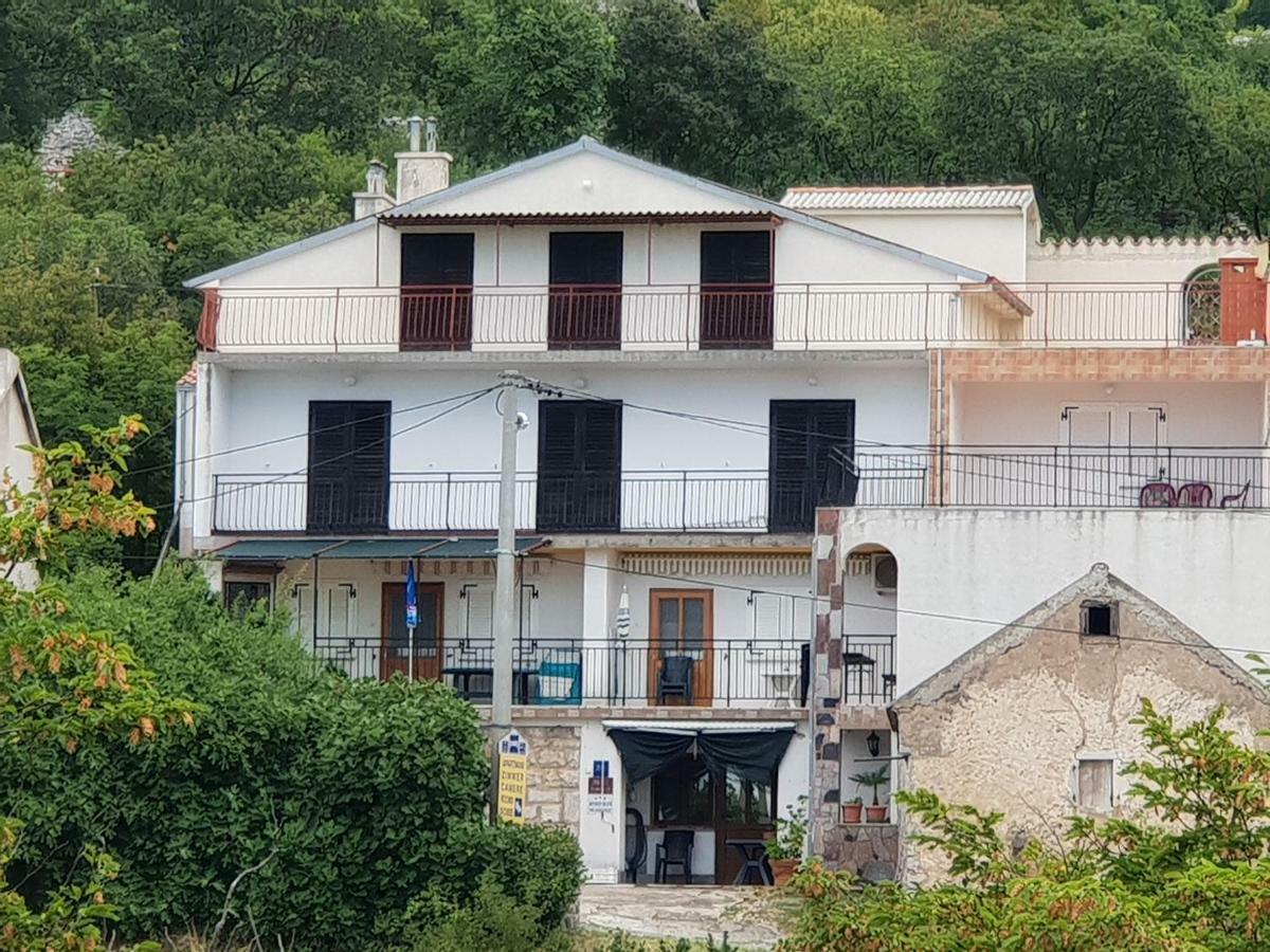 Apartments Mladenka Senj  Exterior foto